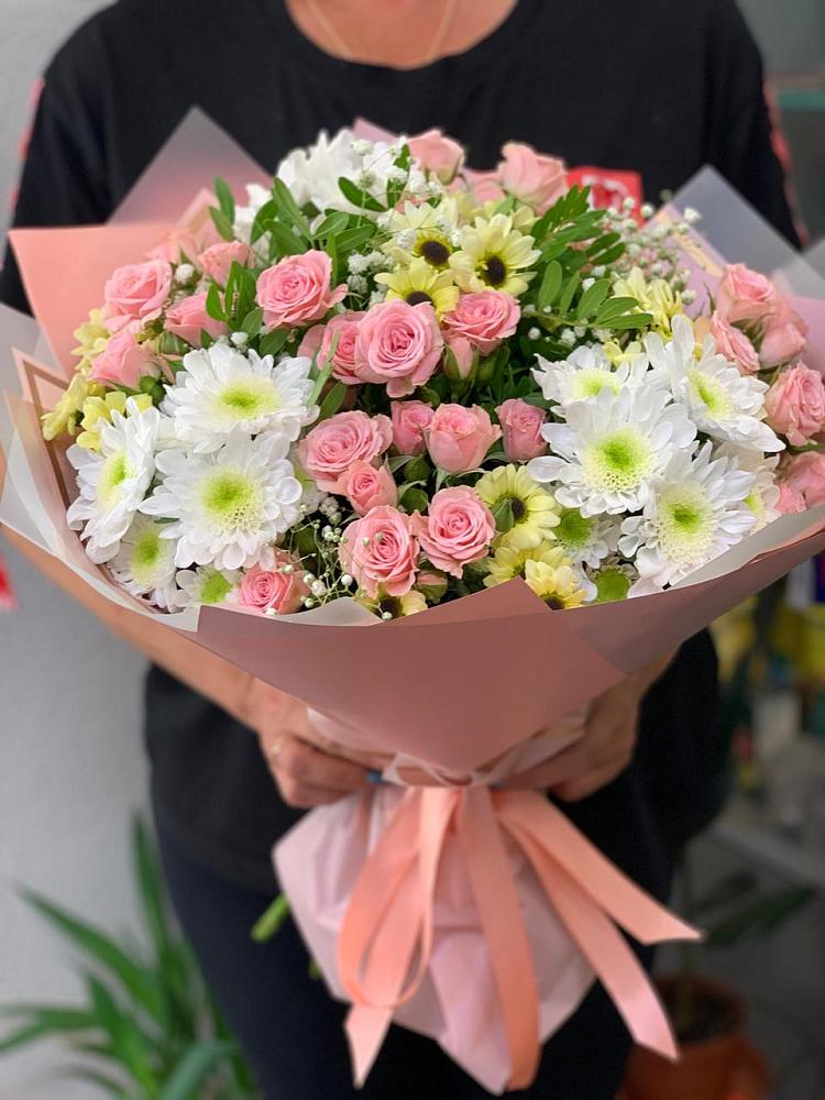 Букет цветов из: Розы и Хризантемы в Новопетровское