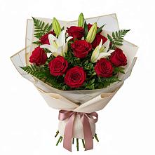 Букет цветов из:  Лилии и Розы в Новопетровское
