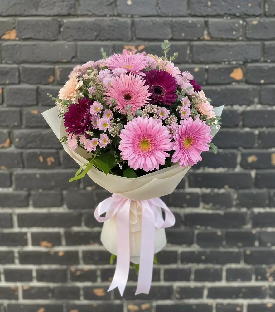 Букет цветов из: Герберы и Хризантемы в Новопетровское