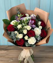 Букет цветов из:  Розы и Альстромерии в Новопетровское