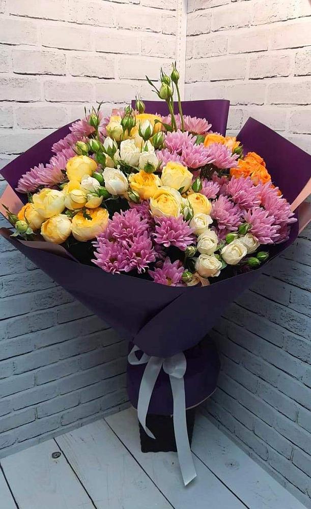 Букет цветов из: Хризантемы и Розы в Новопетровское