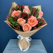 Букет цветов из:  Розы и Альстромерии в Новопетровское