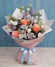 Букет цветов из:  Лизиантусы, Розы, Альстромерии и Гипсофила в Новопетровское