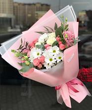 Букет цветов из:  Розы, Лизиантусы и Хризантемы в Новопетровское