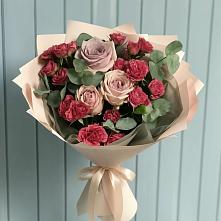 Букет цветов из:  Гвоздики и Розы в Новопетровское