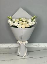 Букет цветов из:  Розы и Лизиантусы в Новопетровское